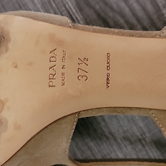 Prada camel sling backs - Picture 5 of 5